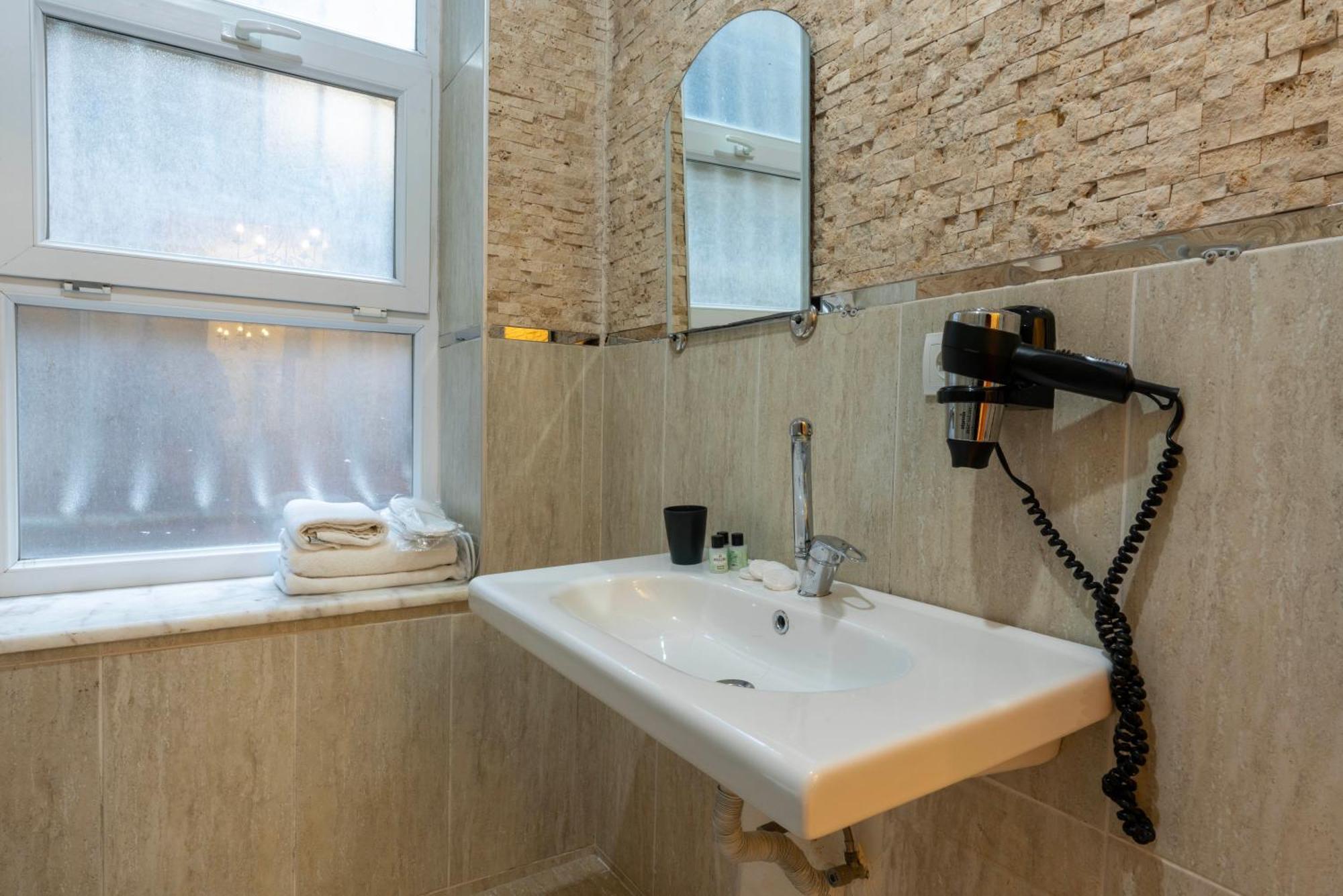 5 Apartment Galata อิสตันบูล ภายนอก รูปภาพ